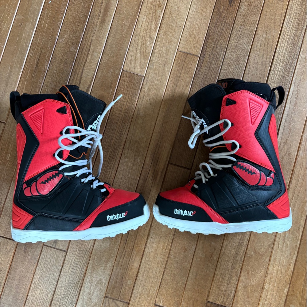 Men’s Snowboard Boots size 9